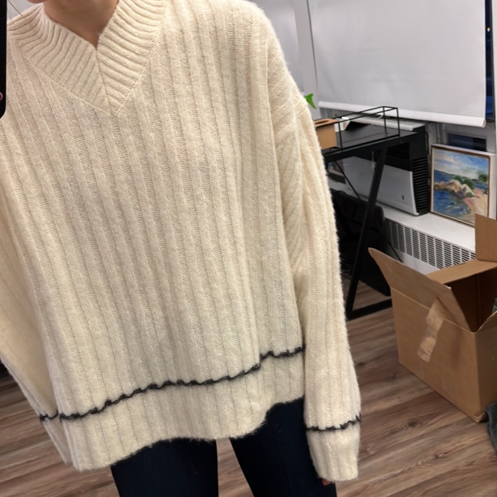 NWT Helmut Lang Brushed Alpaca Wool Vneck Sweater